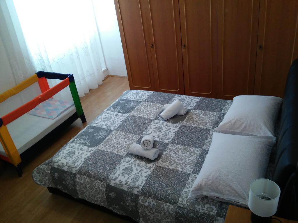 Apartment Doris Primošten Εξωτερικό φωτογραφία