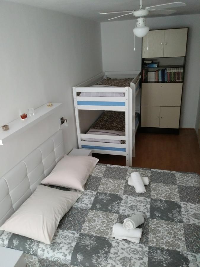 Apartment Doris Primošten Εξωτερικό φωτογραφία